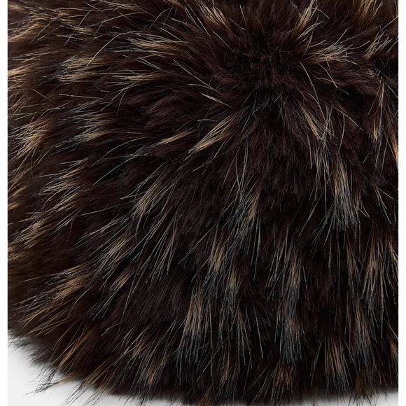 Fur Hat - Picture 2 of 2